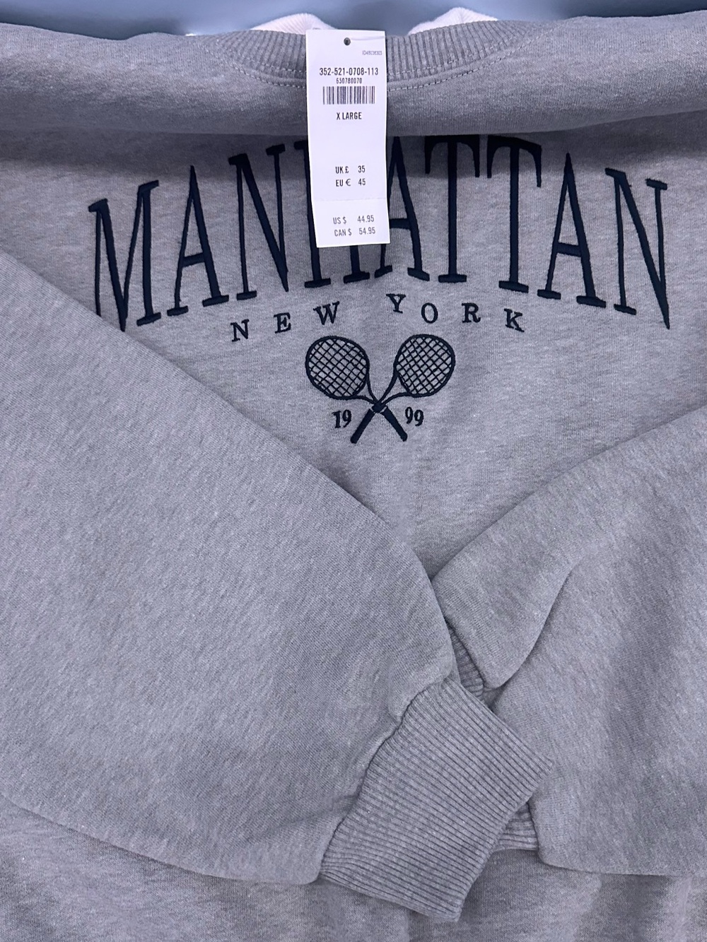 NWT Hollister Manhattan New York Gray Crewneck Sweatshirt